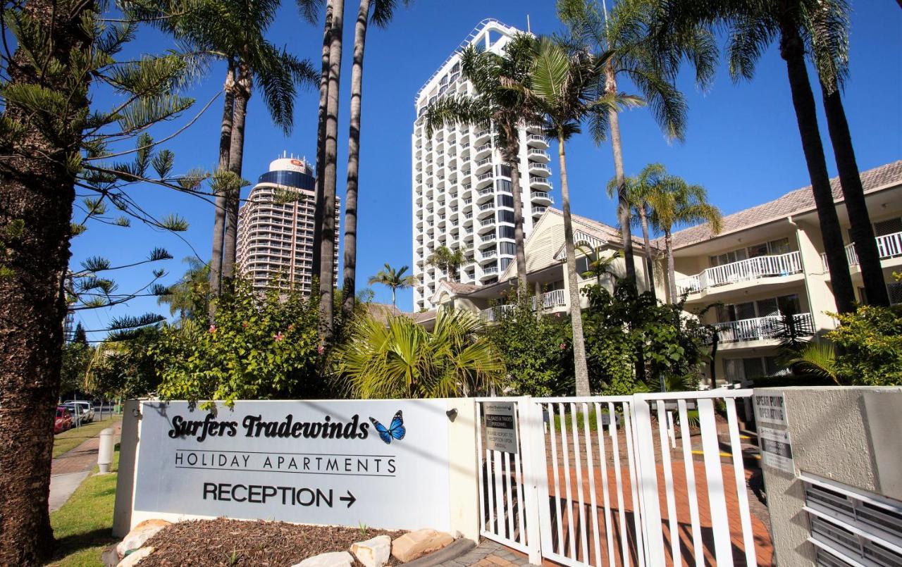 Отель Surfers Tradewinds Голд-Кост Экстерьер фото
